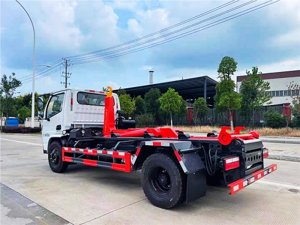 南駿藍牌勾臂垃圾車