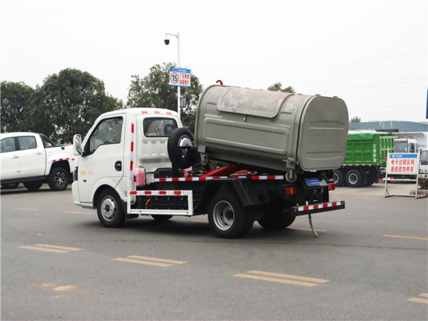 比亞迪T4純電動勾臂垃圾車
